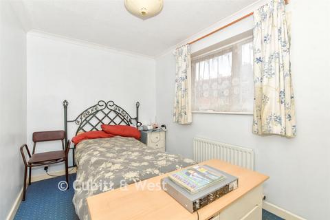 1 bedroom flat for sale, Wellington Court, Havant PO9