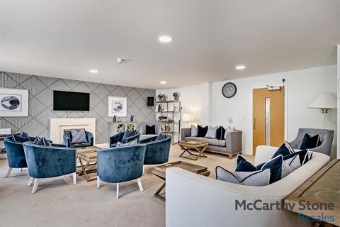 2 bedroom apartment for sale, Oakhill Place, High View, Bedford, Bedfordshire, MK41 8FB