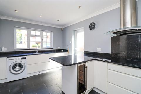 undefined, Grove Road, Church Crookham GU52