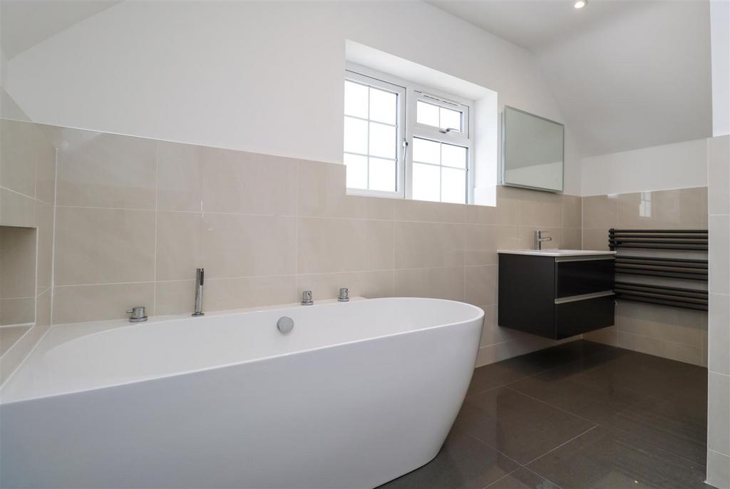 Bedroom 1 En-Suite