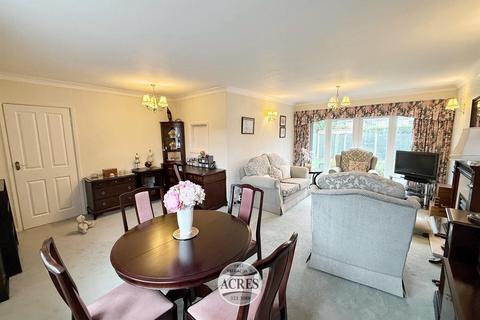 23 Harvey Drive, Sutton Coldfield, B75 6PL