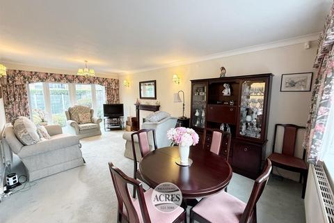 23 Harvey Drive, Sutton Coldfield, B75 6PL