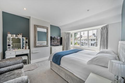 56 Kew Crescent, Sutton, SM3 9RT