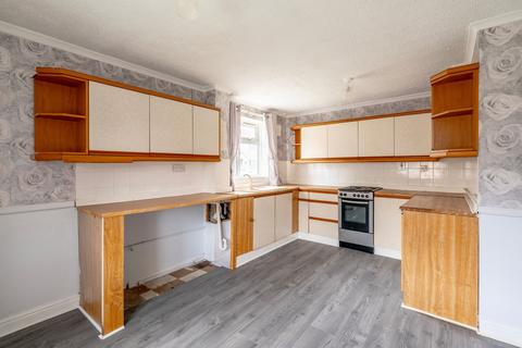 3 bedroom semi-detached house for sale, Spexhall Way, Lowestoft