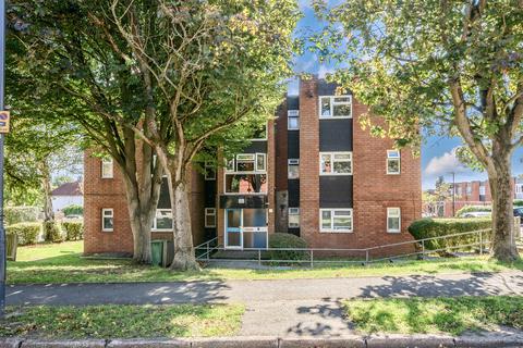 2 Mercer Place, Pinner, HA5 3UH