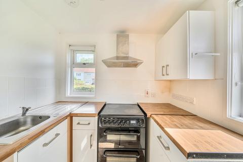 2 Mercer Place, Pinner, HA5 3UH