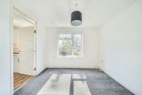 2 Mercer Place, Pinner, HA5 3UH