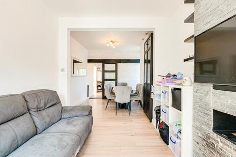 2 bedroom detached bungalow for sale, Fairfax Drive, Westcliff-on-sea, SS0