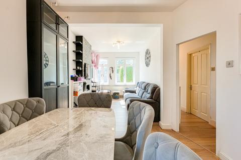2 bedroom detached bungalow for sale, Fairfax Drive, Westcliff-on-sea, SS0