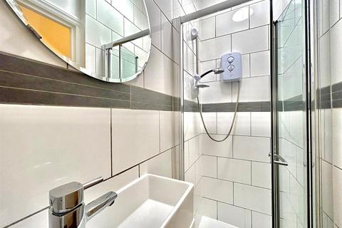 undefined, The Vale, Acton, W3