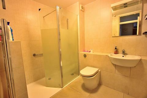 1 bedroom flat for sale, Grange Gardens, Southgate , London. N14