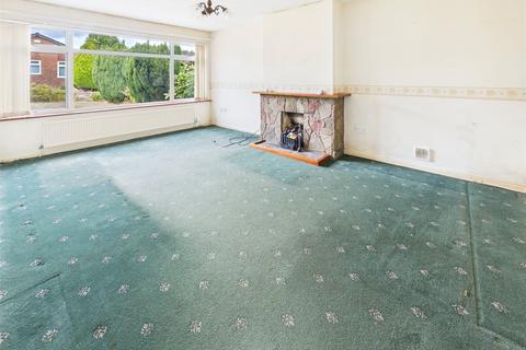 2 bedroom bungalow for sale, Corinium Road, Ross-on-Wye, Herefordshire, HR9