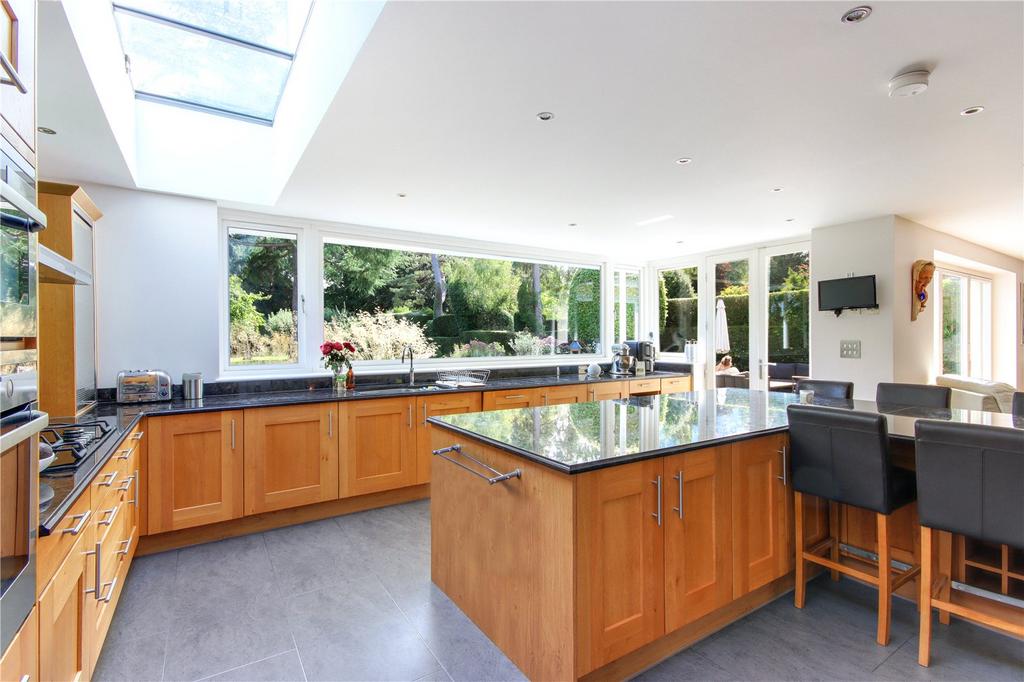 Kitchen/Breakfast