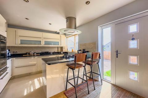 5 bedroom detached house for sale, John Nelson Close, Batley