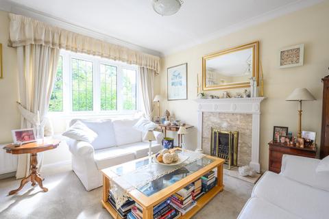 undefined, Woodhaven Mews, WALTON-ON-THAMES, KT12