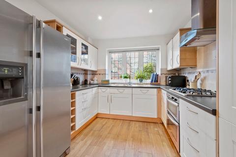 undefined, Woodhaven Mews, WALTON-ON-THAMES, KT12