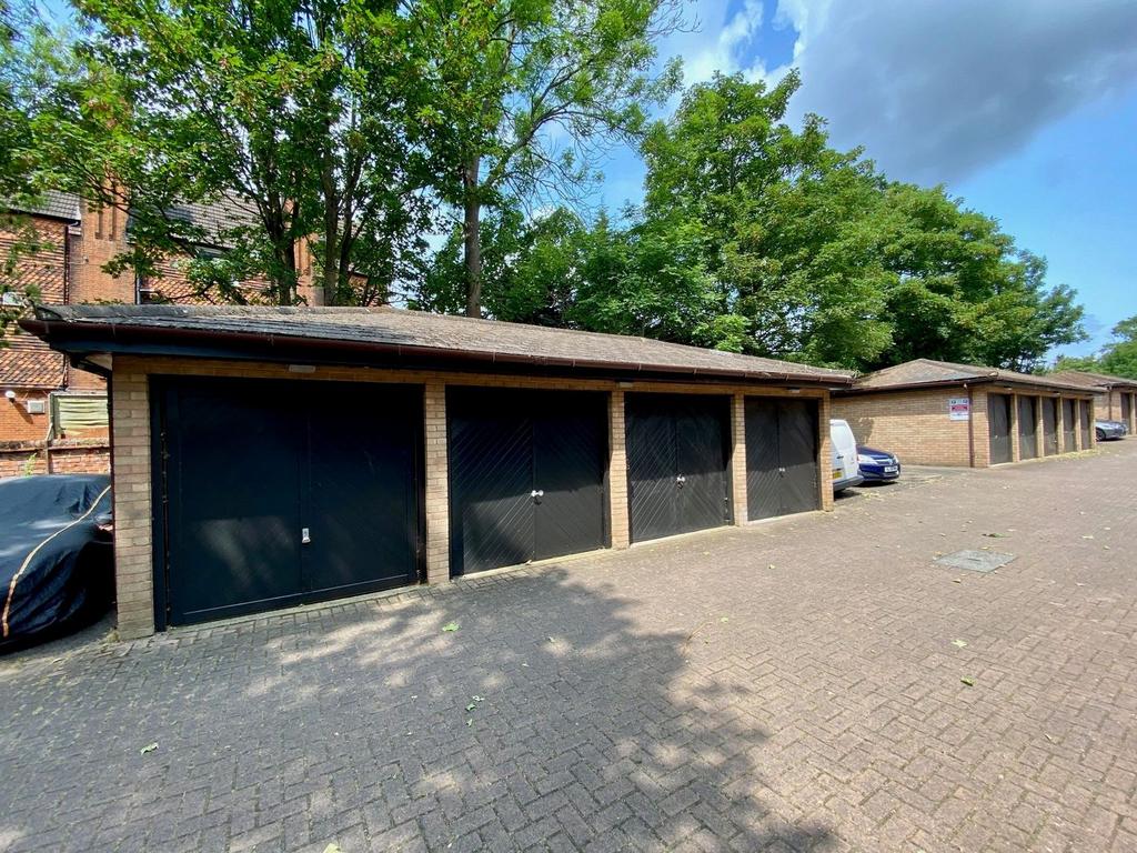 Garage interior, double garage, garage
