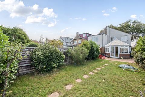 95 Berwick Road, Welling, DA16 1RL