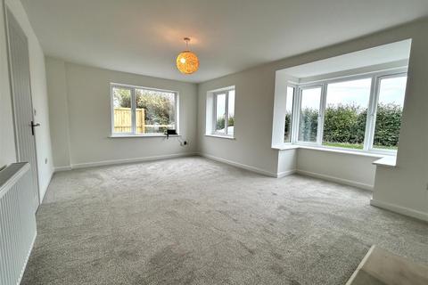 4 bedroom semi-detached house for sale, Bradenstoke, Chippenham
