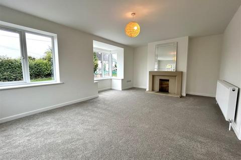 4 bedroom semi-detached house for sale, Bradenstoke, Chippenham