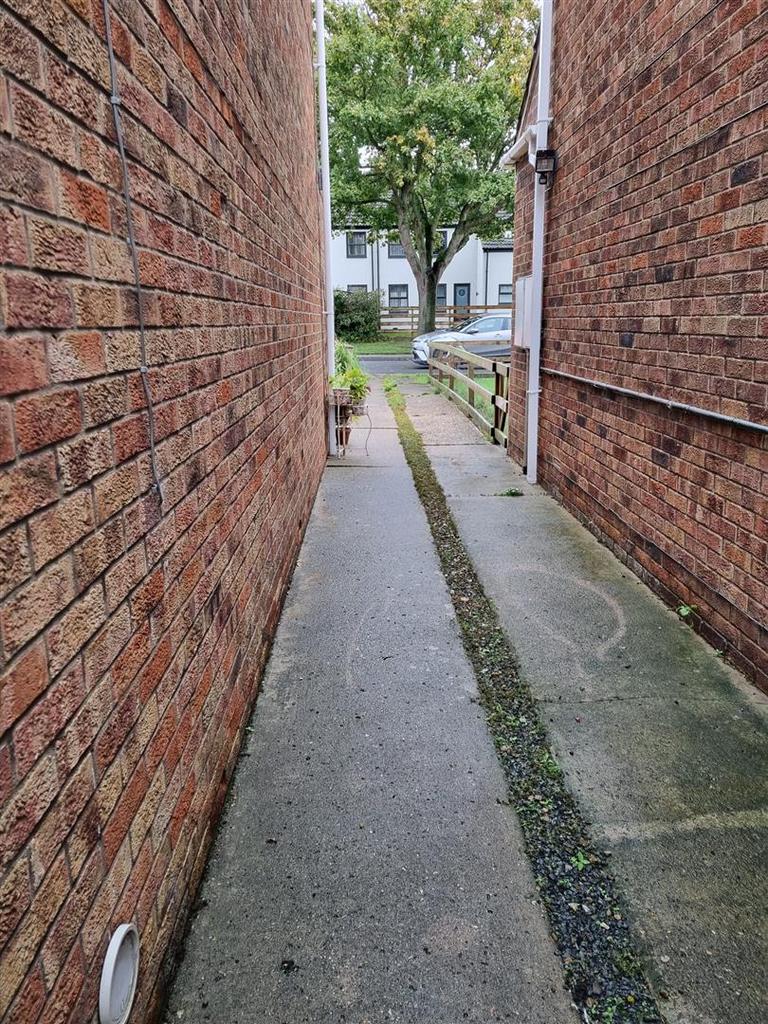 Front Garden and side gate