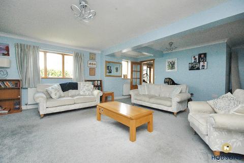 undefined, Greenside, Walton WF2