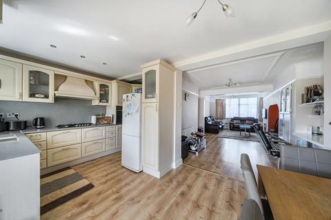 3 bedroom semi-detached house for sale, Ennerdale Avenue, Stanmore