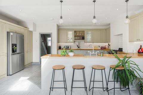undefined, Arthur Road, Motspur Park KT3