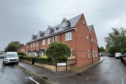 Cardigan Road, Berkshire RG1
