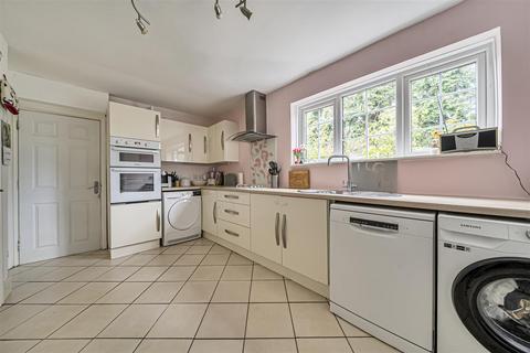 5 bedroom detached house for sale, Croeswylan Lane, Oswestry