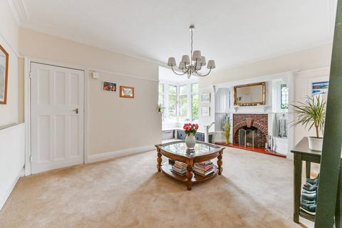 36 Croham Manor Road, South Croydon, CR2 7BE
