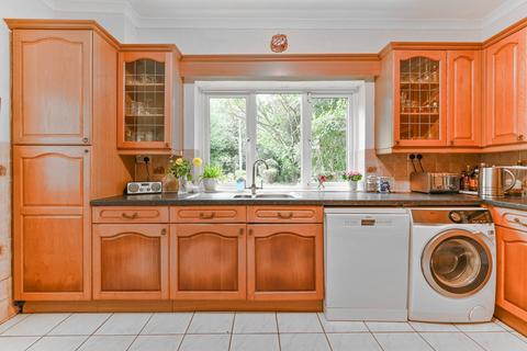 36 Croham Manor Road, South Croydon, CR2 7BE