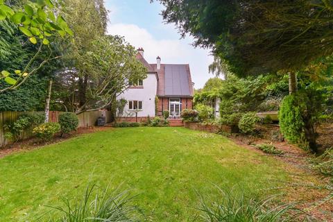 36 Croham Manor Road, South Croydon, CR2 7BE