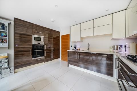 3 bedroom semi-detached house for sale, Chapel Hill, Stansted CM24