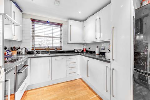 William Bonney Estate, London SW4