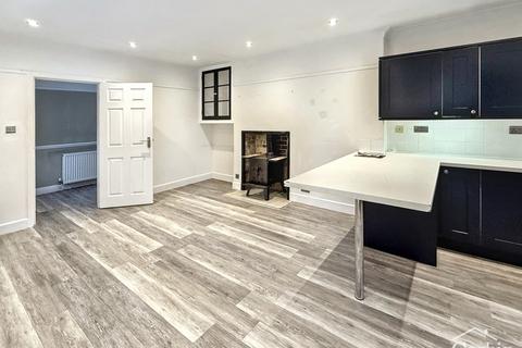 2 bedroom chalet for sale, Kinson Road, Bournemouth, BH10 5