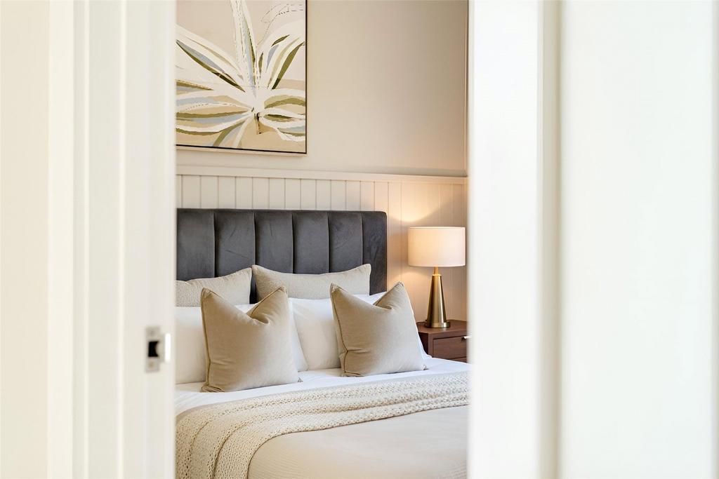 Bedroom Cameo