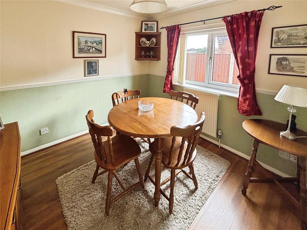 Dining Room/Bedroom