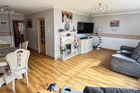 24 Balmoral Road, Dunscroft, Doncaster, DN7 4LH