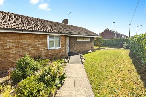 24 Balmoral Road, Dunscroft, Doncaster, DN7 4LH