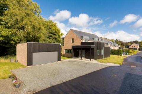 4 bedroom detached house for sale, Rosewell EH24