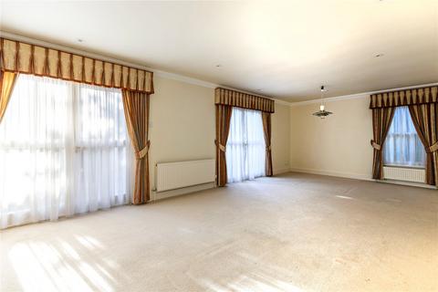4 bedroom end of terrace house for sale, Chapel Square, Virginia Water, Surrey, GU25