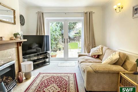 3 bedroom semi-detached house for sale, Peterdale Drive, Penn