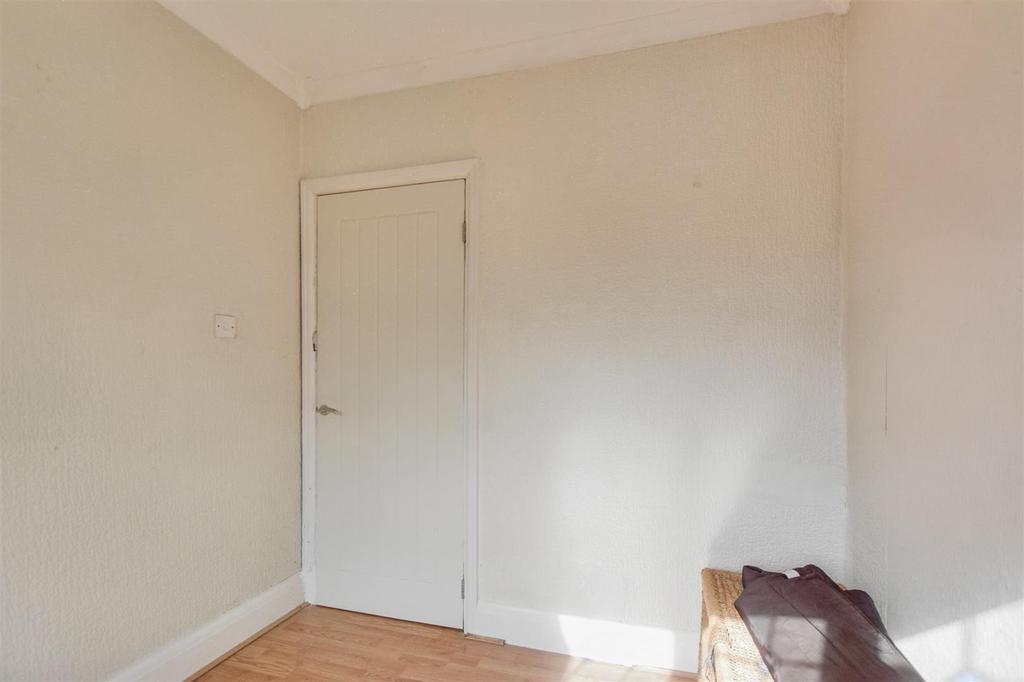 Bedroom 5 1.jpeg