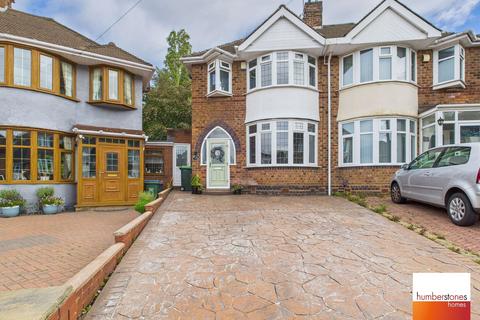3 bedroom semi-detached house for sale, Park Avenue, Oldbury, B68 8EP