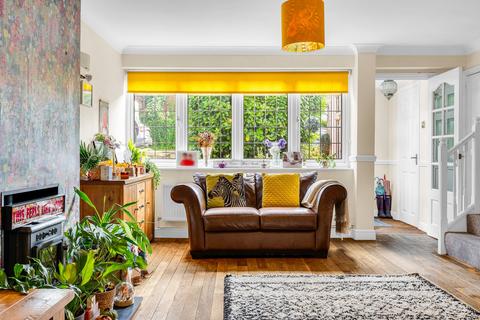 3 bedroom semi-detached house for sale, Southall Close, Ware SG12