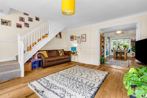 3 bedroom semi-detached house for sale, Southall Close, Ware SG12