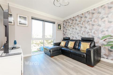 4 bedroom end of terrace house for sale, Fairlawn Crescent, Greenhithe, Kent