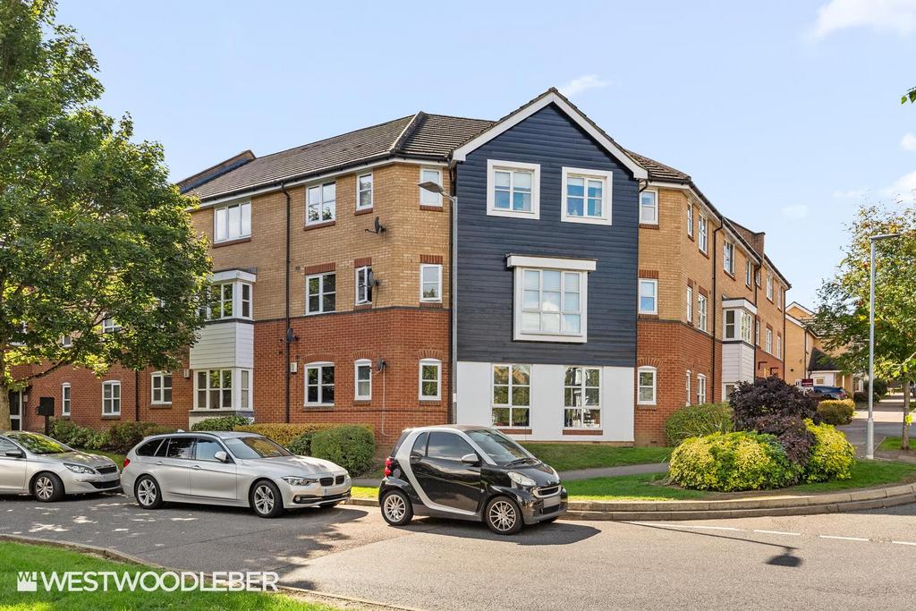 Plomer Avenue 27.jpg