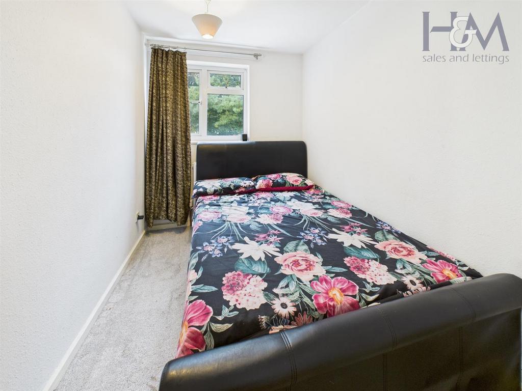 CAM02804 G0-PR0372-STILL005.jpg